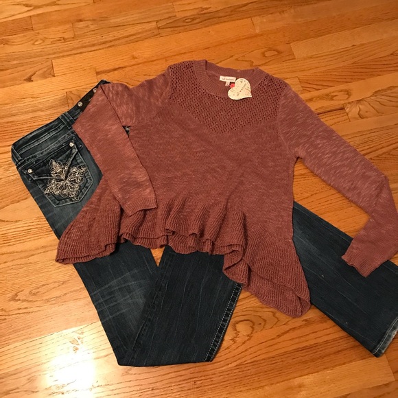 Sweater - Picture 3 of 7